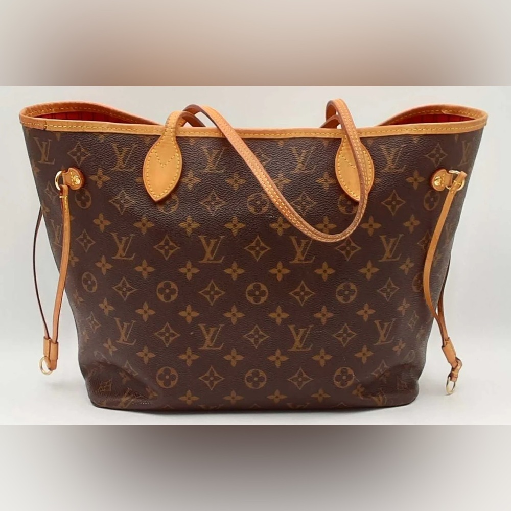 Louis Vuitton Monogram Neverfull Shoulder Bag